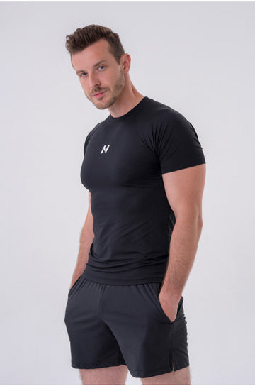 Nebbia Functional Slim-fit T-shirt