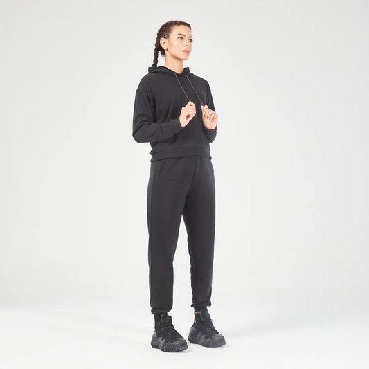 ESSENTIAL RELAXED HOODIE - BLACK