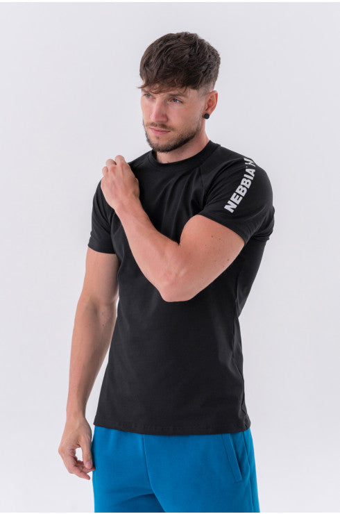 Nebbia Sporty Fit T-shirt “Essentials”